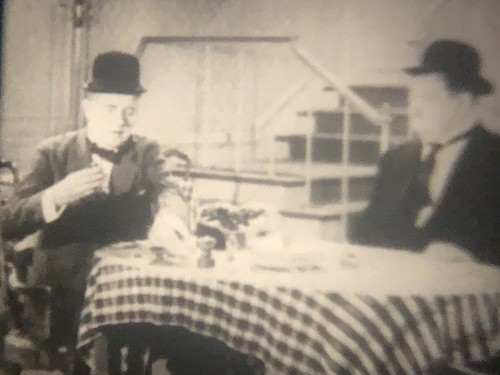 Laurel and hardy the - laurel, flying
